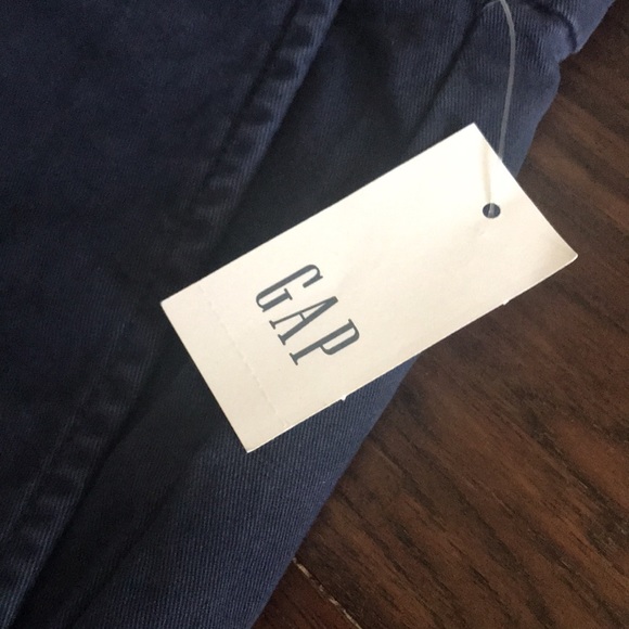 GAP | 7” Navy Shorts Size 30 NWT - Picture 4 of 5